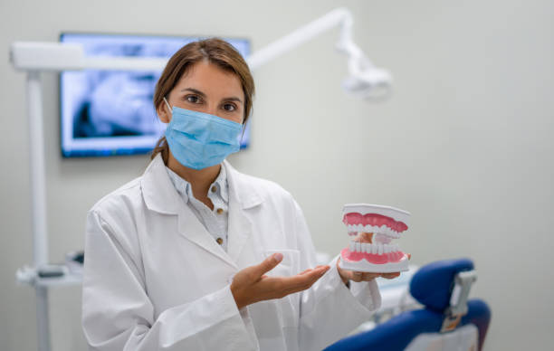 Best Emergency Root Canal Treatment in Villas, FL